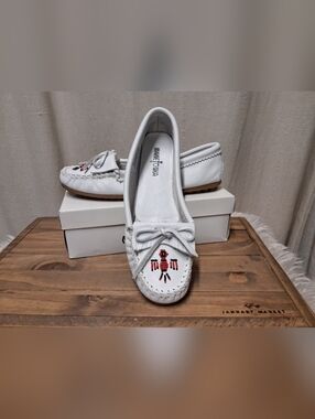 Minnetonka Thunderbird Animikii Moccasins